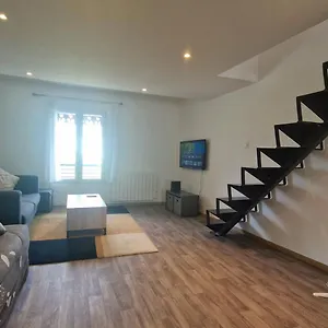 Appartement Centre Duplex Meuble, Givors